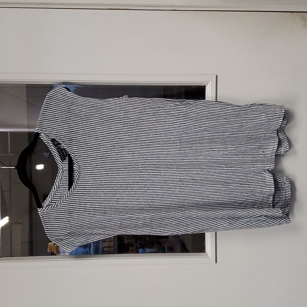 Tahari Sleeveless Linen Navy Stripe Top L